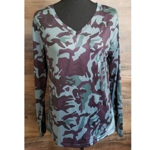 EUC Ou Chin Liang Dian Camo Top
